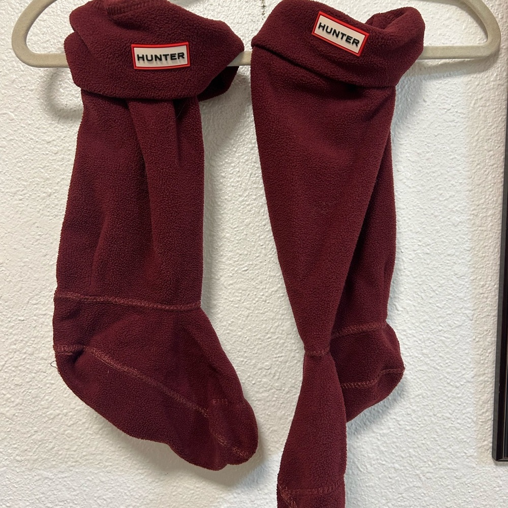 Women’s Maroon Hunter Book Socks Medium